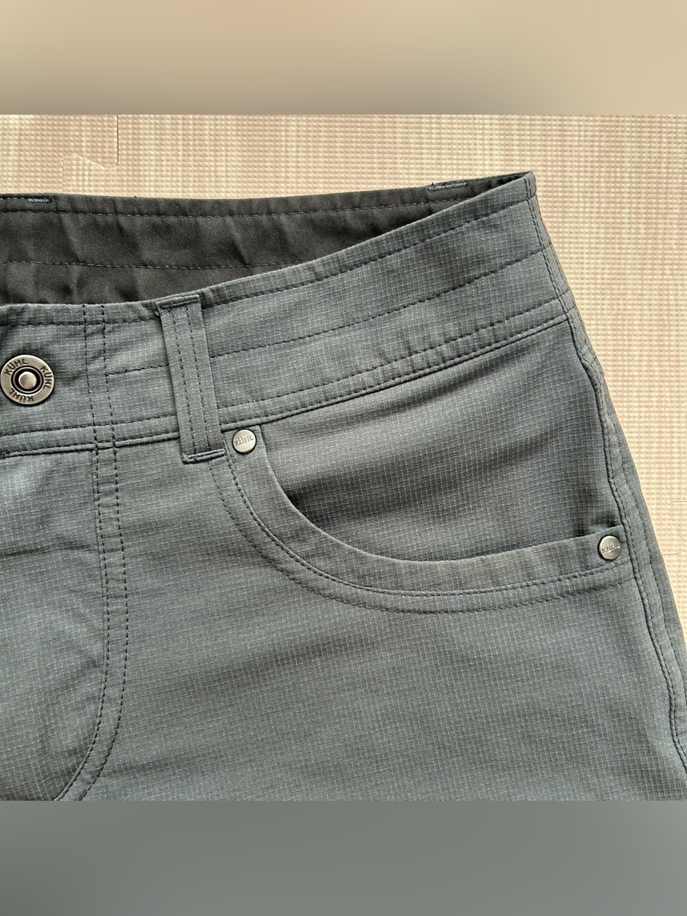 Kuhl Men's Silencr Kargo Gray Outdoor Shorts. Sz 32. UPF 50 - Picture 3 of 15